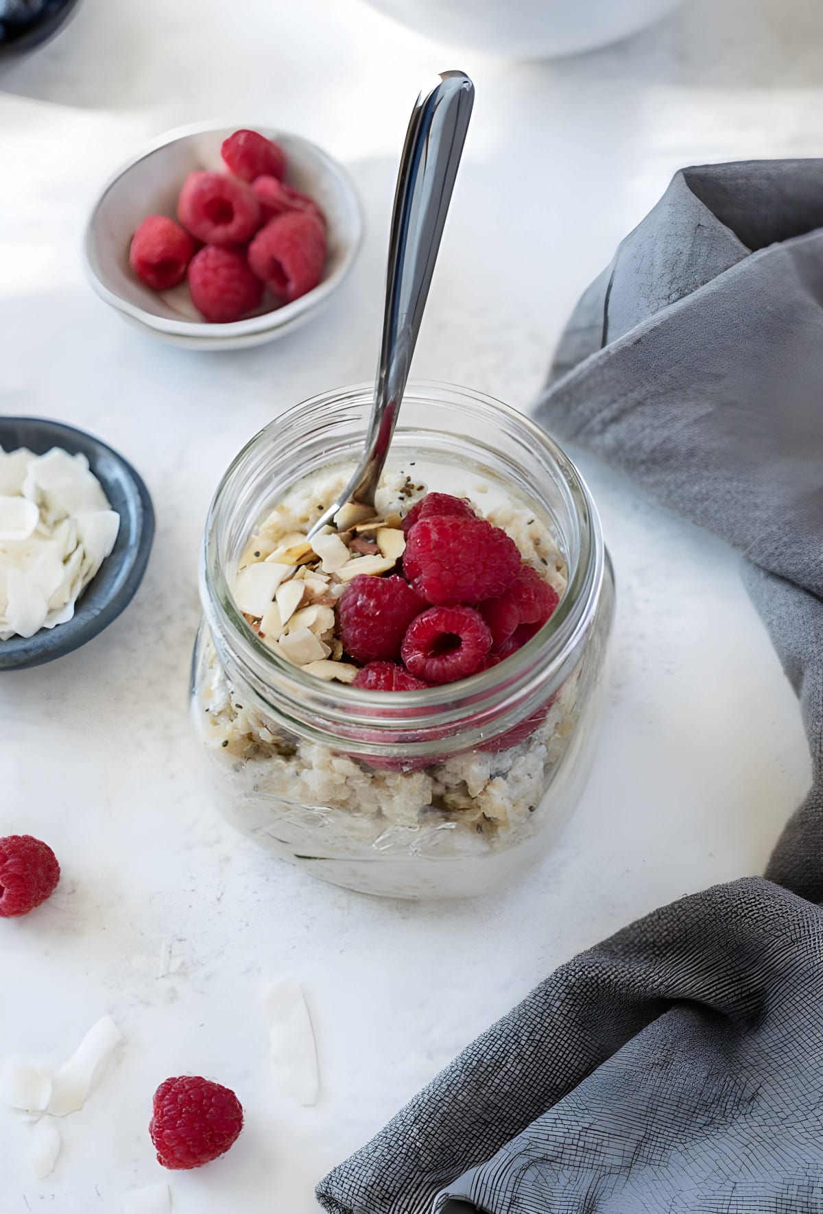 Quinoa Oatmeal Breakfast Bowls