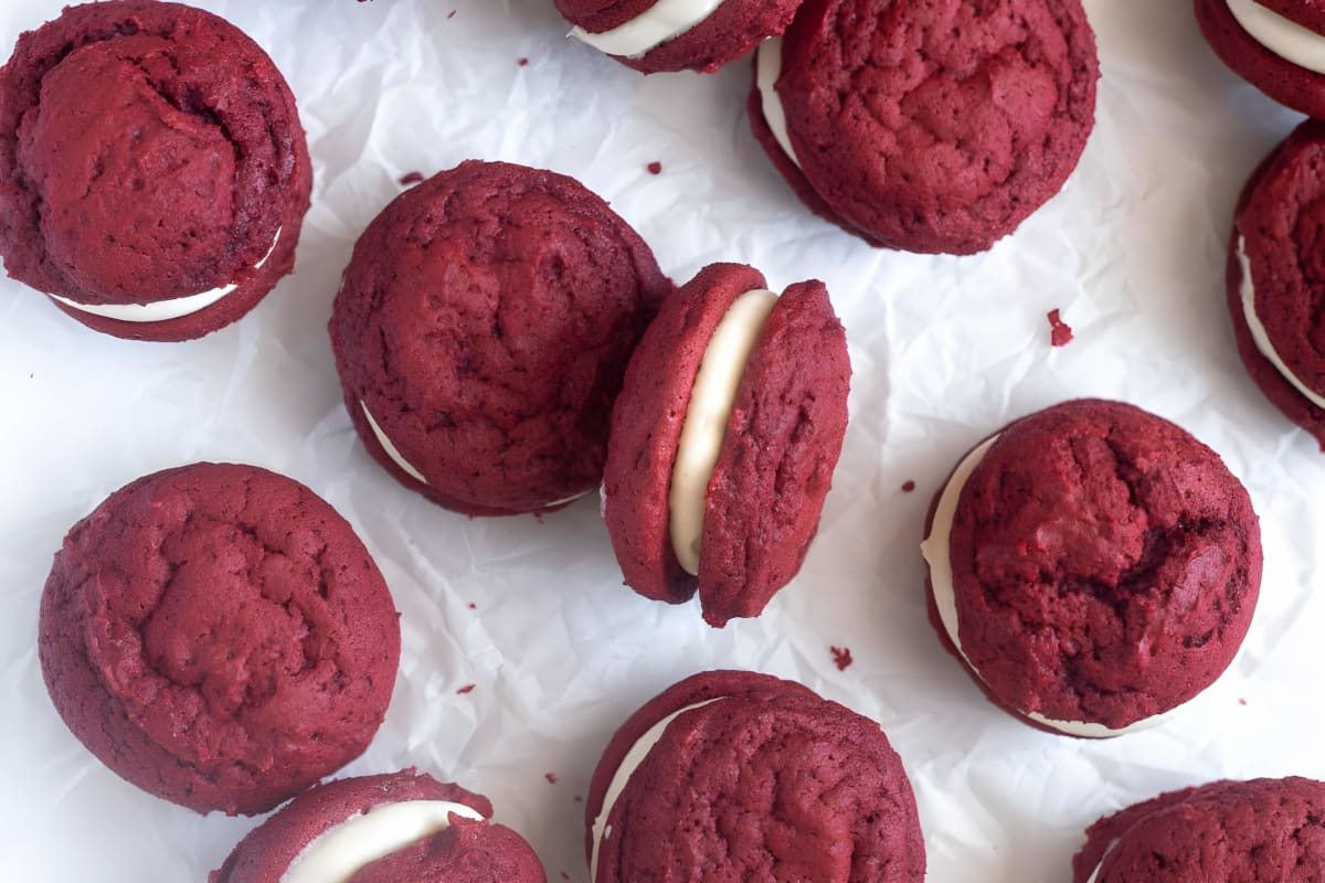 Red Velvet Whoopie Pies