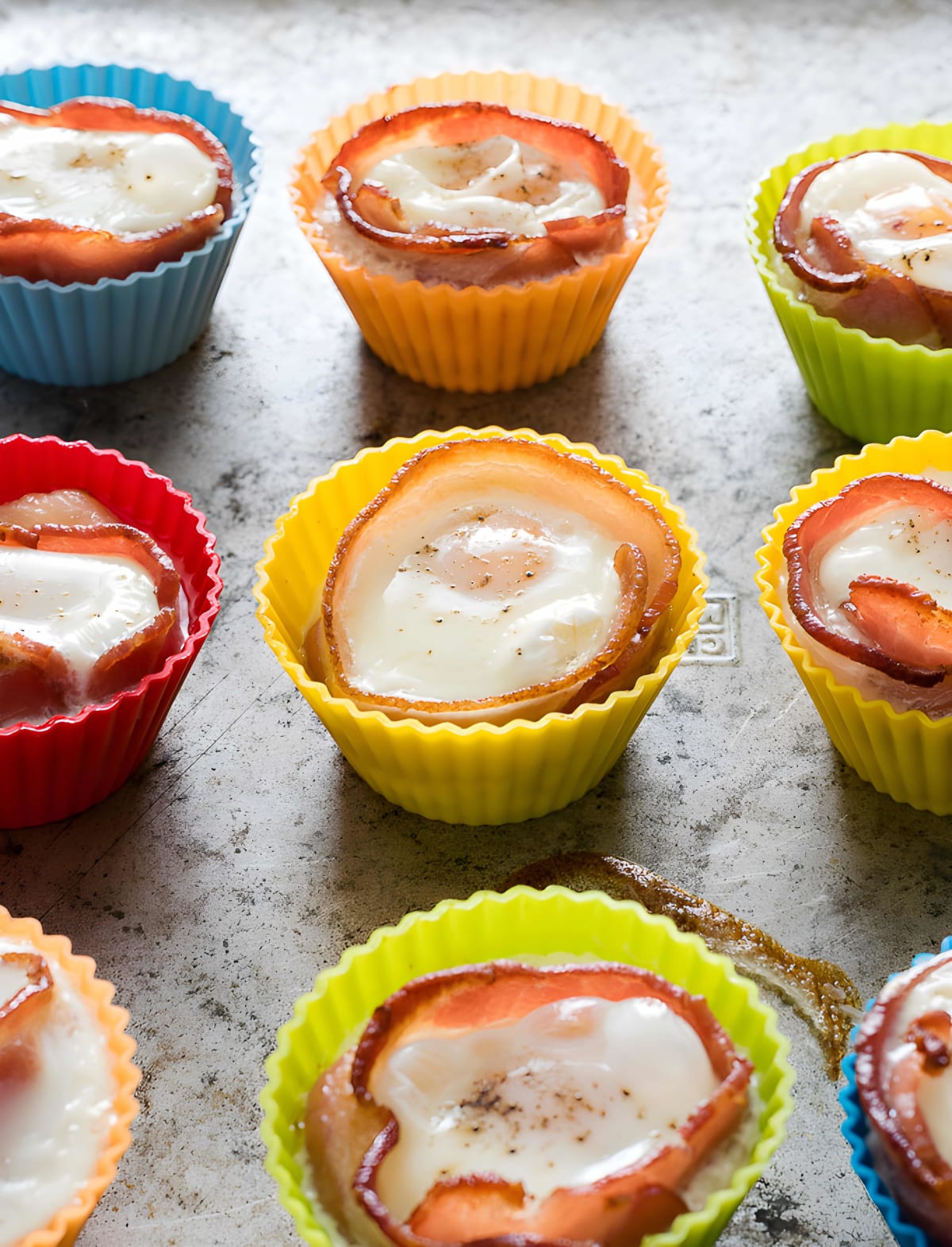 Bacon and Egg Muffins