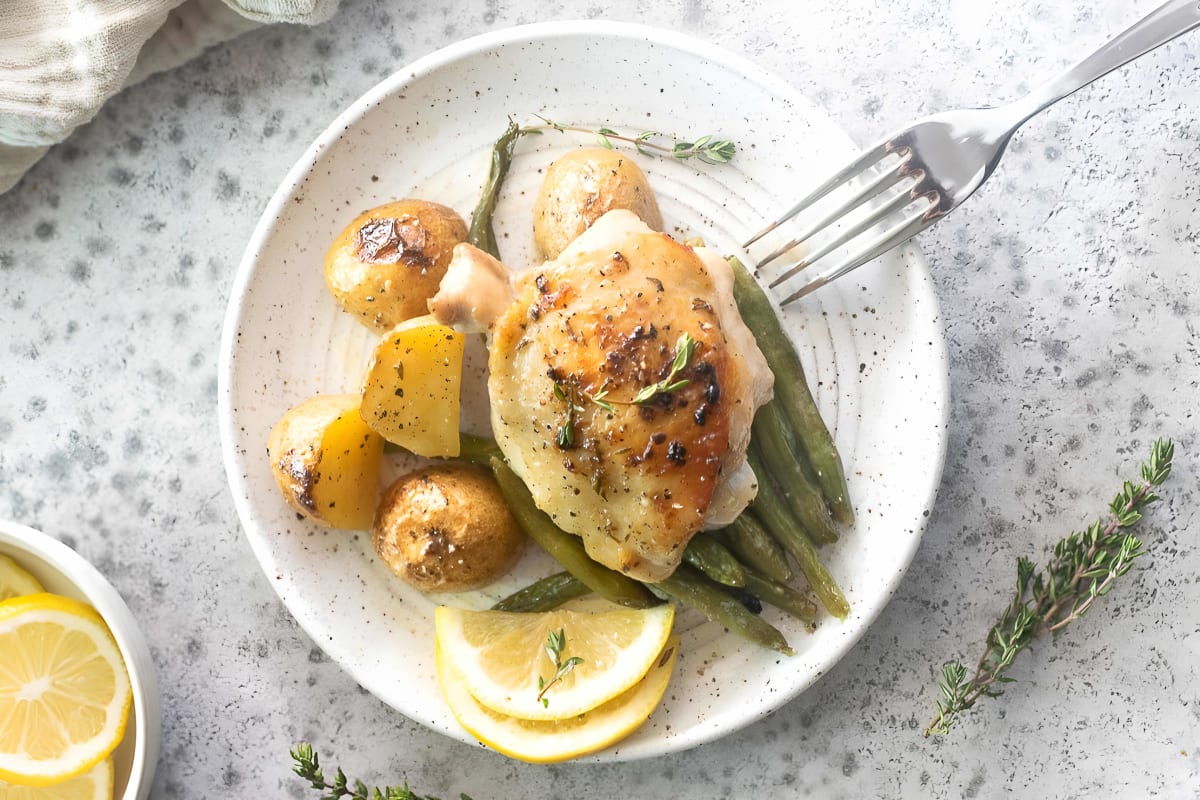 Sheet Pan Chicken Thighs with Potatoes and Green Beans