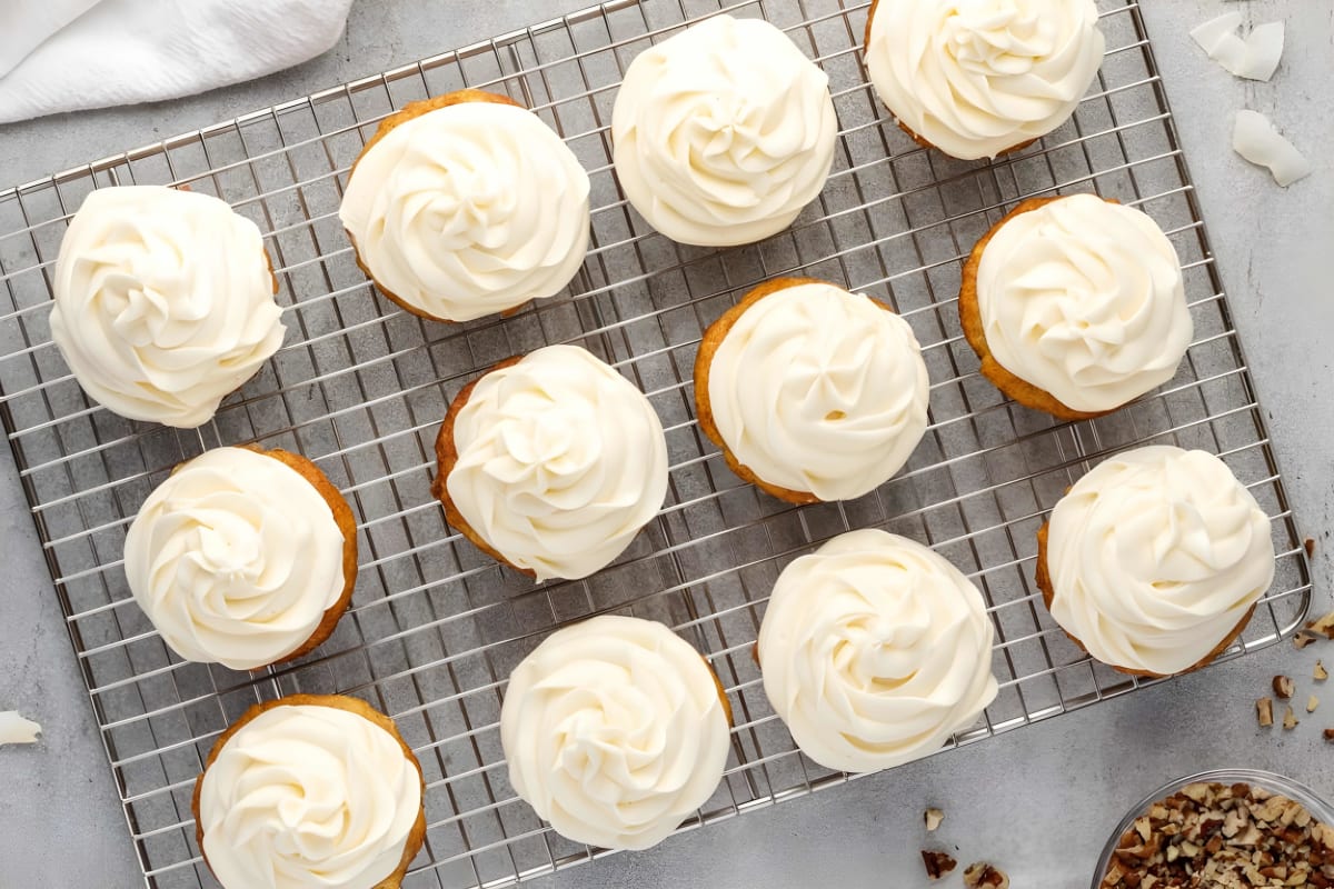 Hummingbird Cupcakes