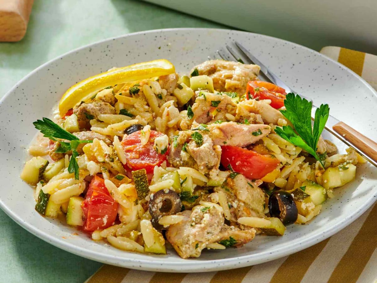 Greek Lemon Chicken Orzo Casserole
