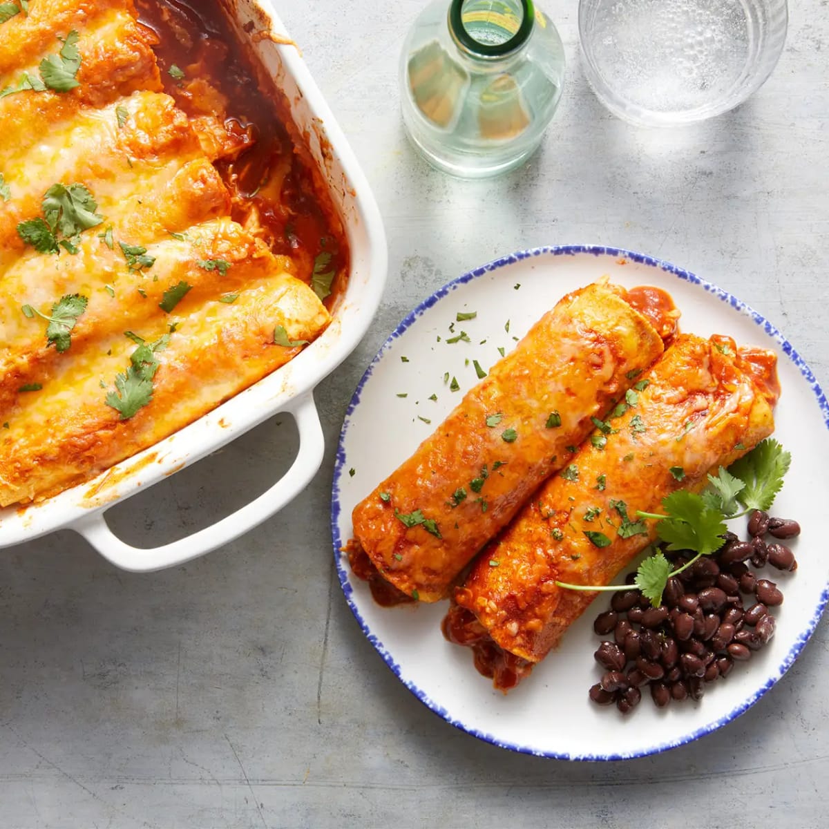 Easy 5-Ingredient Chicken Enchiladas