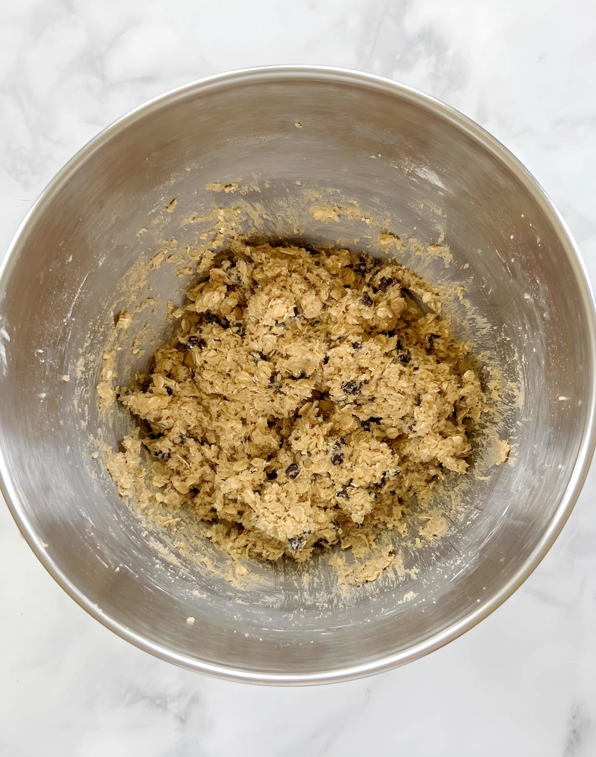 Vegan Oatmeal Chocolate Chip Cookies