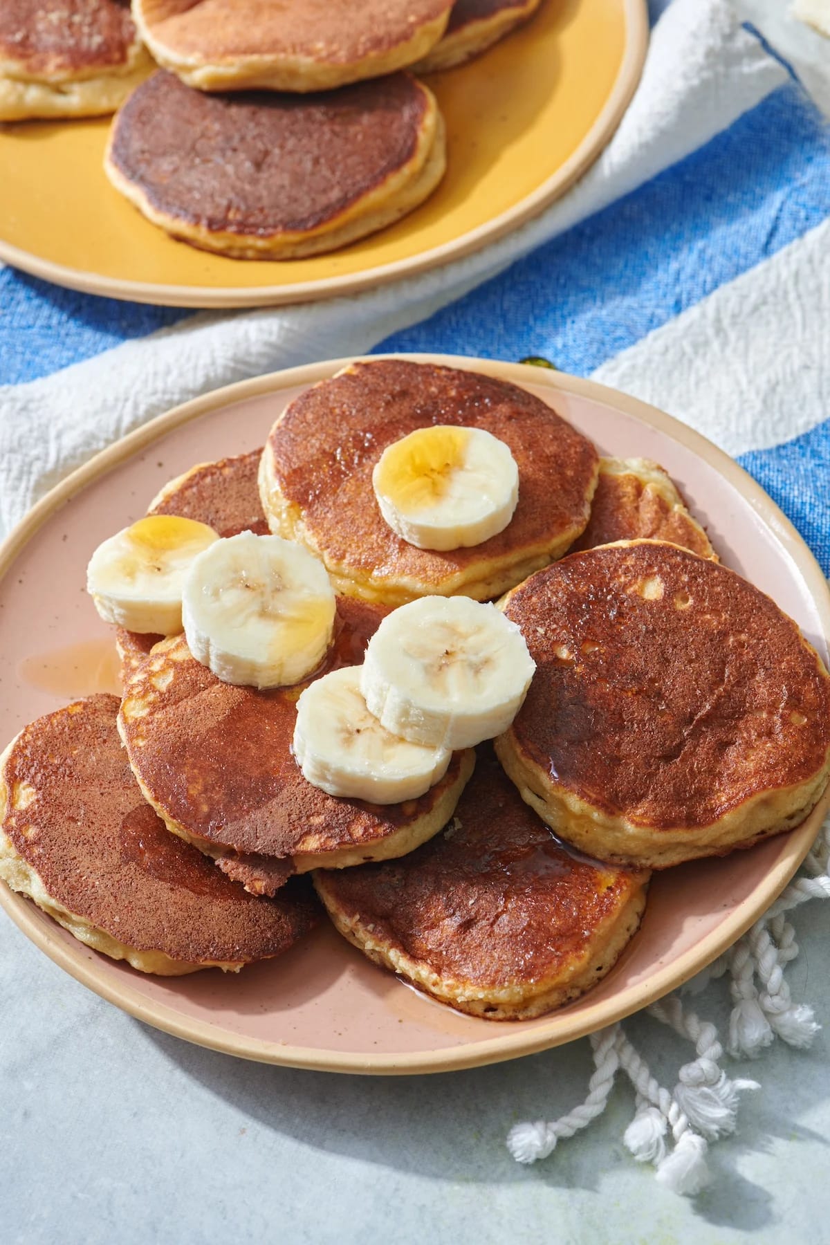 Almond Flour Banana Pancakes 