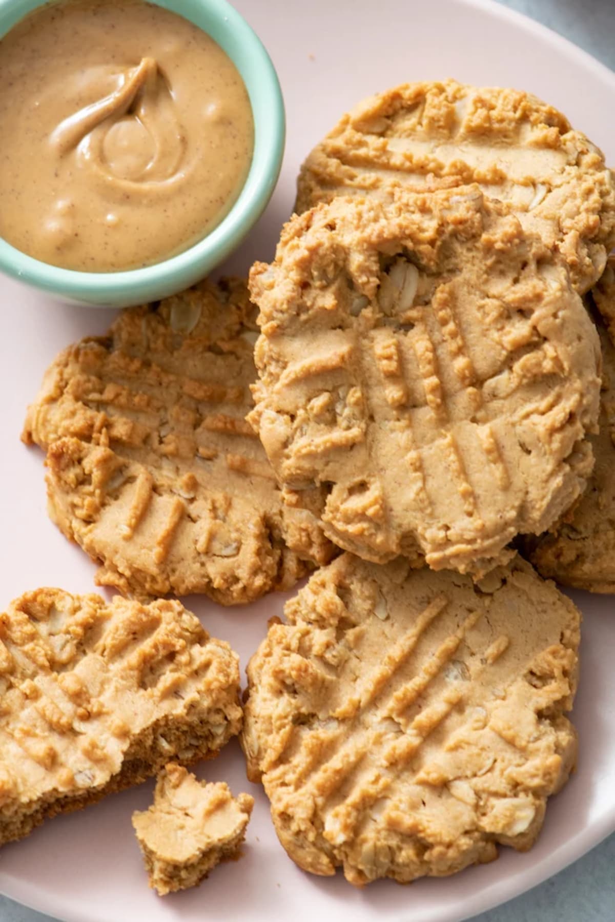 Peanut Butter Oatmeal Cookies