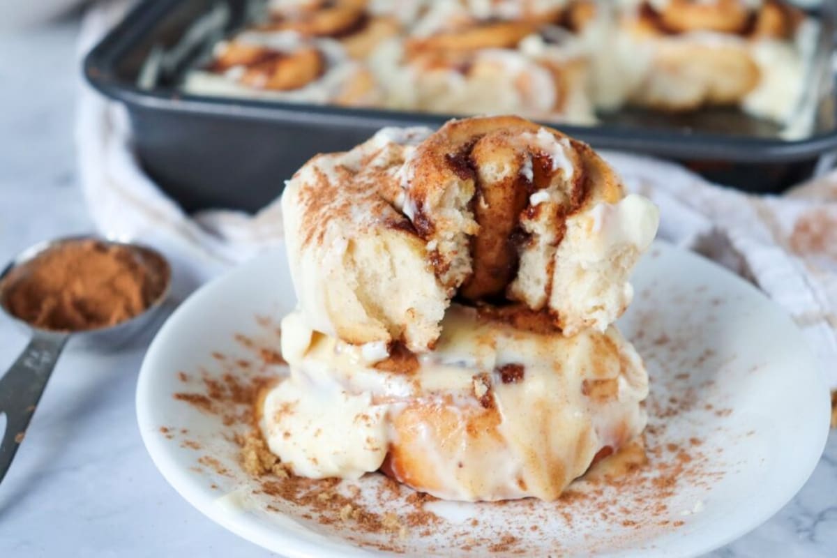 Best Cinnamon Rolls Recipe