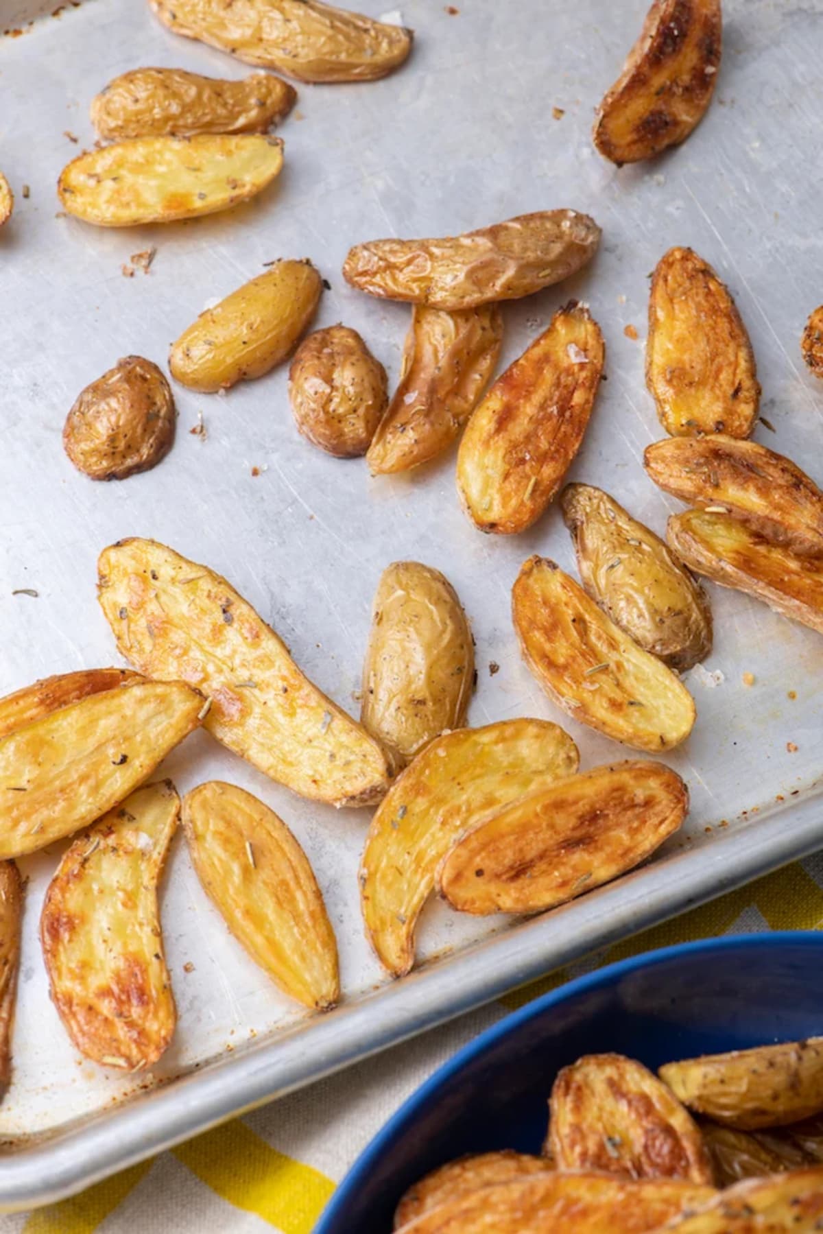 Herb Garlic Roast Potatoes