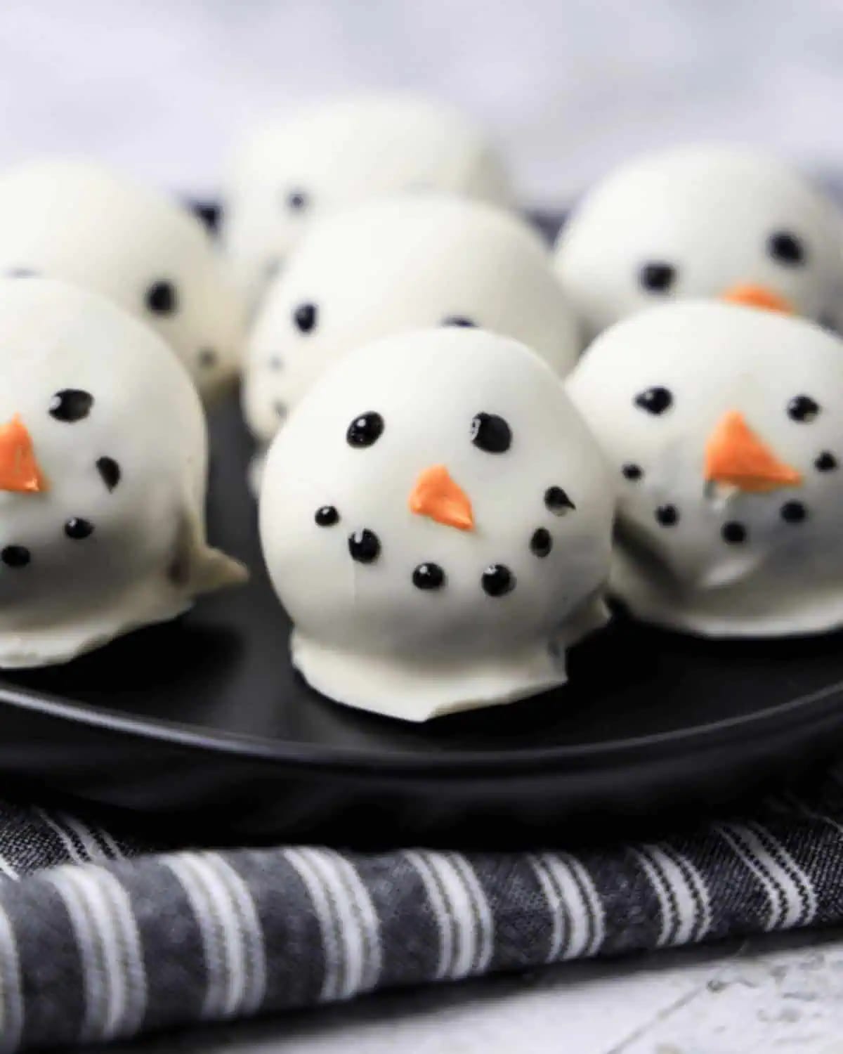 Oreo Snowman Balls
