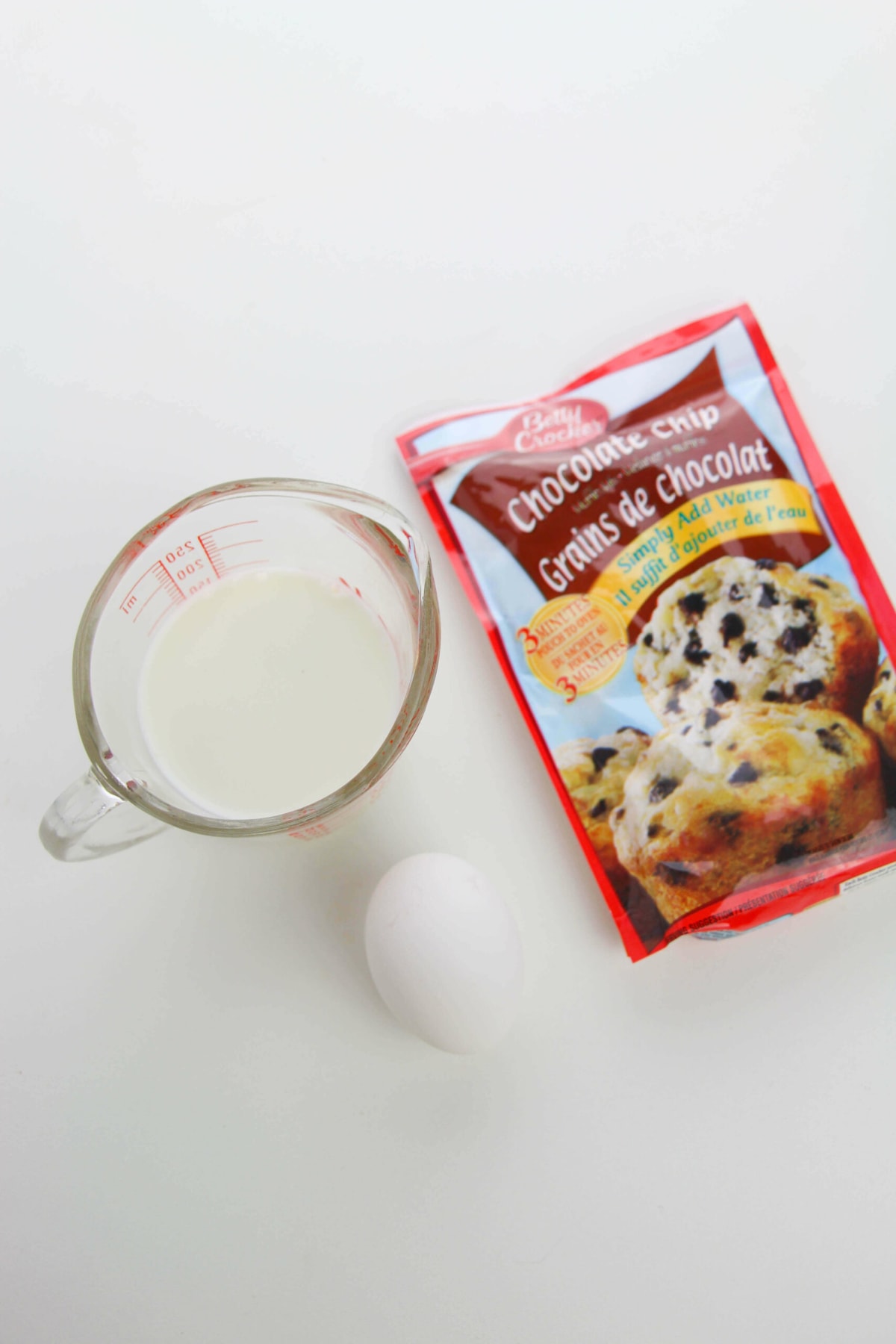 Chocolate Chip Cake Mix Pancakes