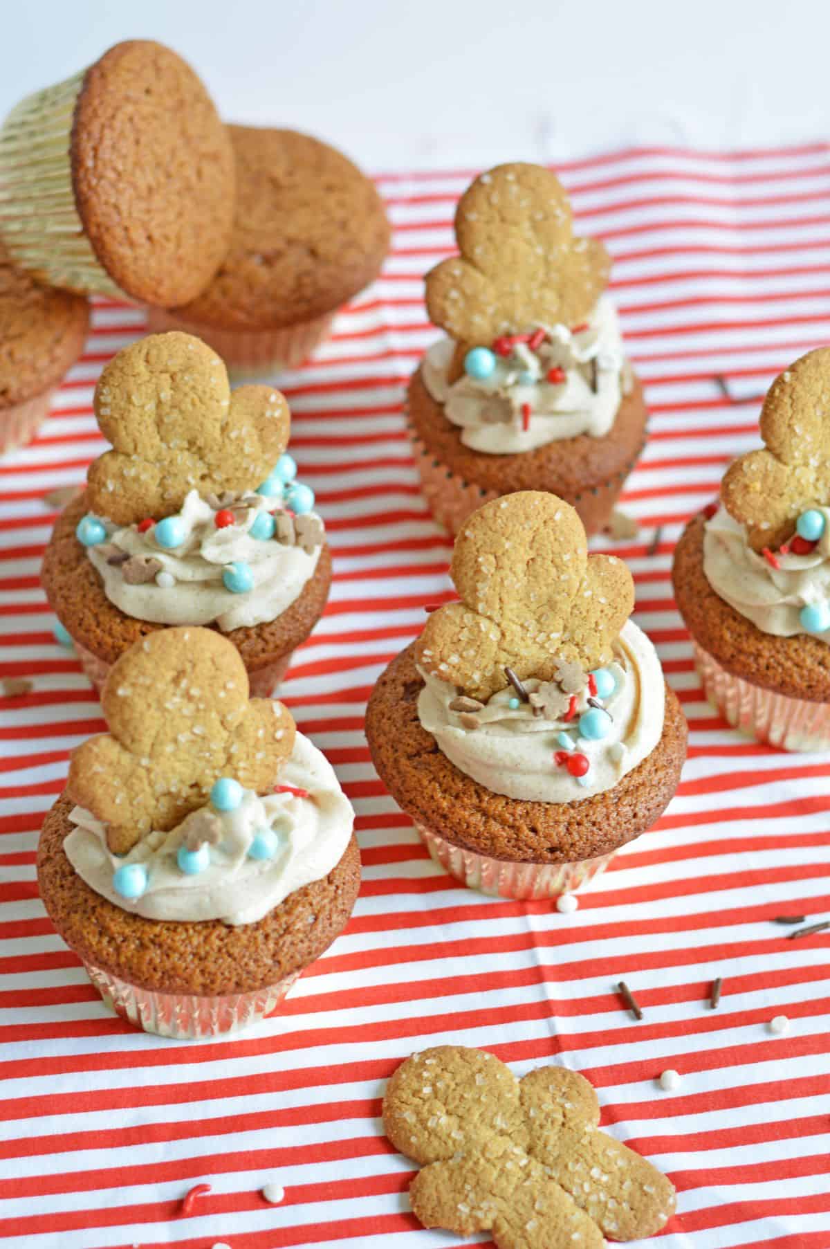 Gingerbread Man Cupcakes
