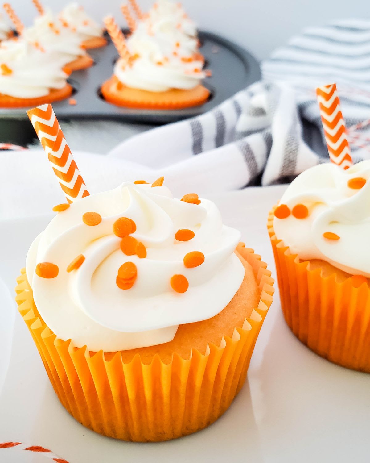 Orange Creamsicle Cupcakes