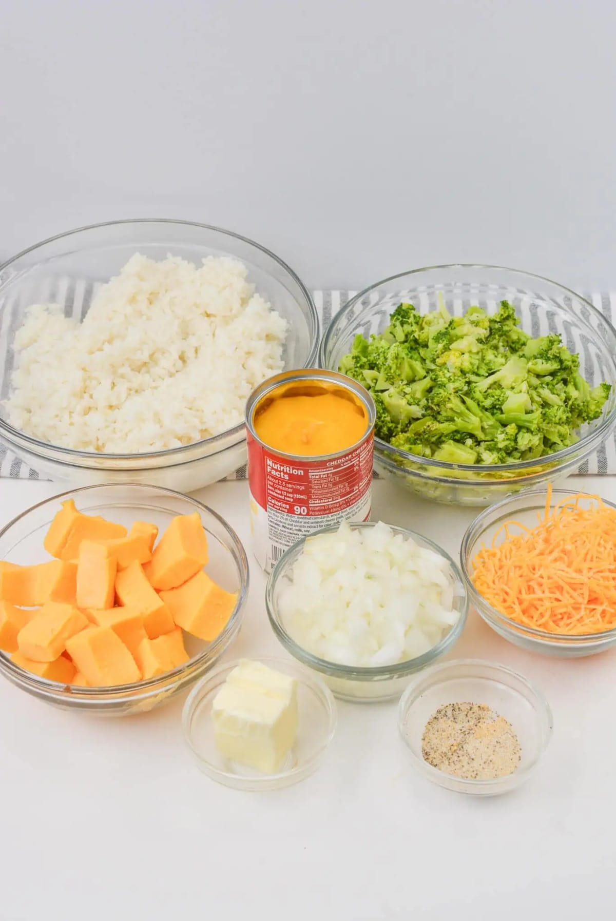 Cheesy Chicken Broccoli and Rice Casserole