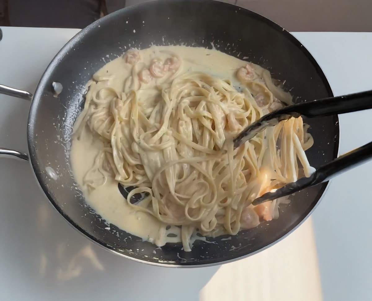 Shrimp Fettuccine Alfredo