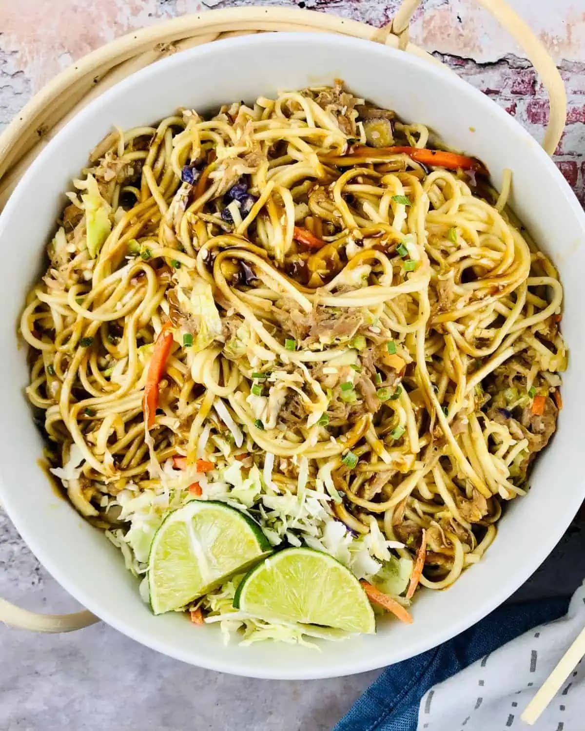 Quick Roast Pork Chow Mein