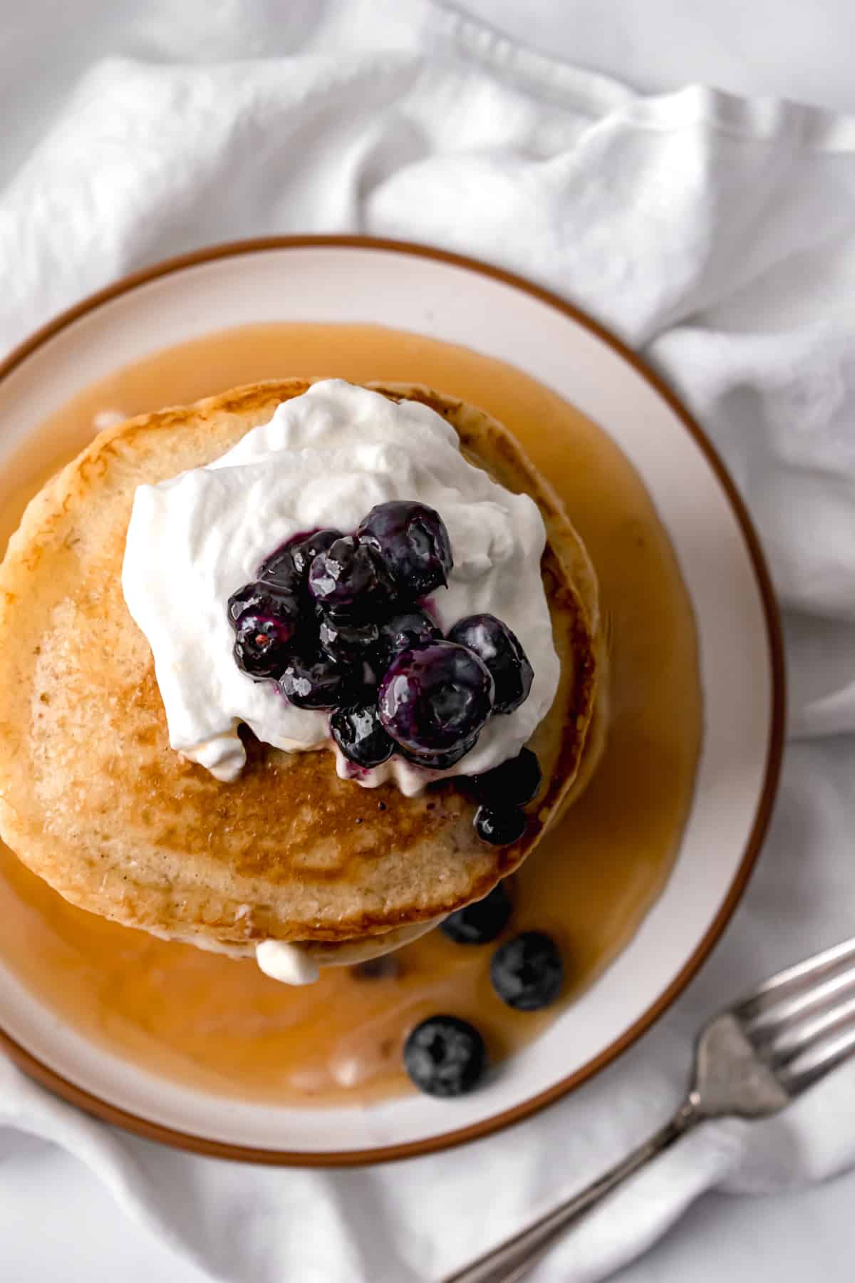 Ultra Fluffy Buttermilk Pancakes