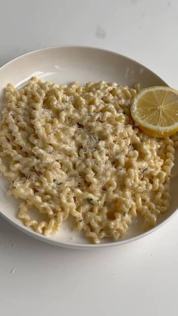 Creamy Lemon Fusilli Lunghi Pasta