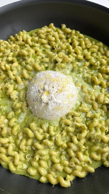 Creamy Pesto Pasta with Burrata