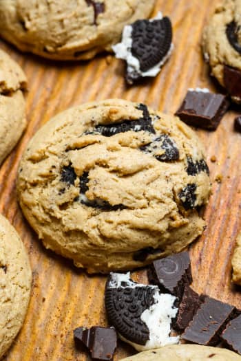 Peanut Butter Oreo Cookies