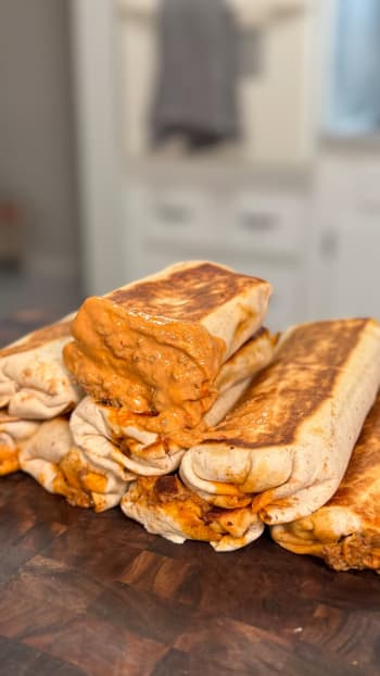 High Protein Creamy Chipotle Burrito Meal Prep