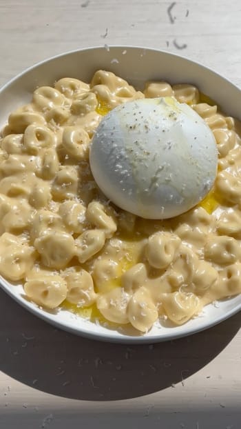 Tortellini Mac & Cheese with Burrata