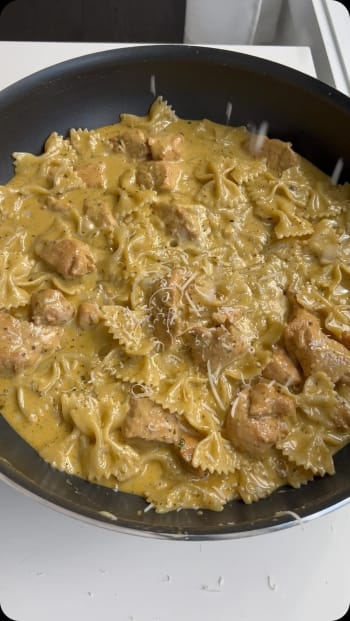 Pesto Chicken Pasta