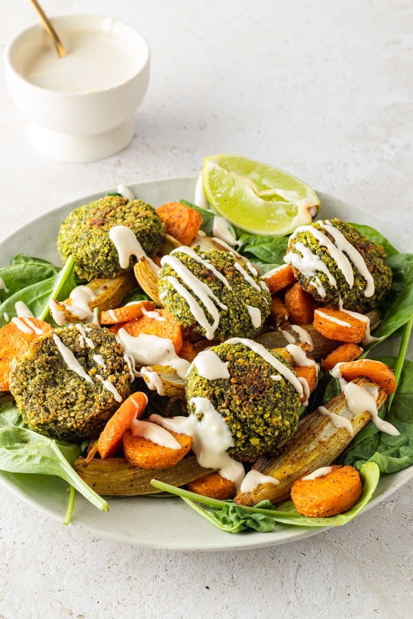 Oriental Falafel Bowl cover