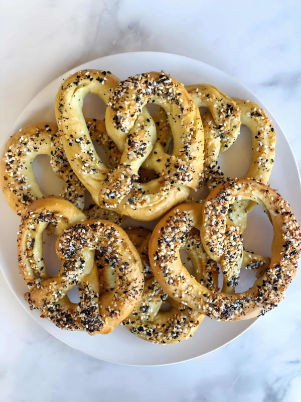Everything Bagel Soft Pretzels cover