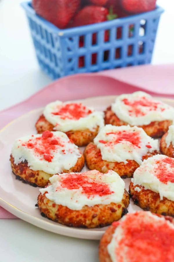 Strawberry Crunch Cookies cover