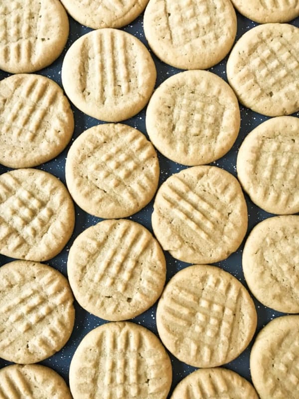Soft Peanut Butter Cookies cover