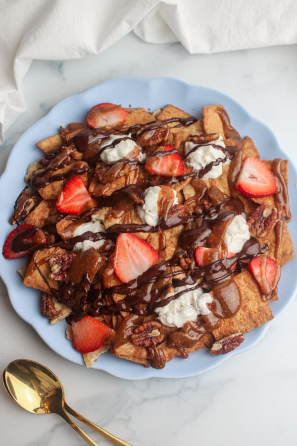 Vegan Dessert Nachos cover