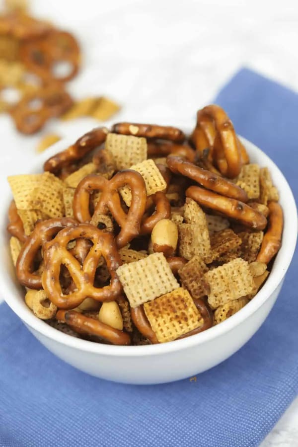 Slow Cooker Chex Mix cover