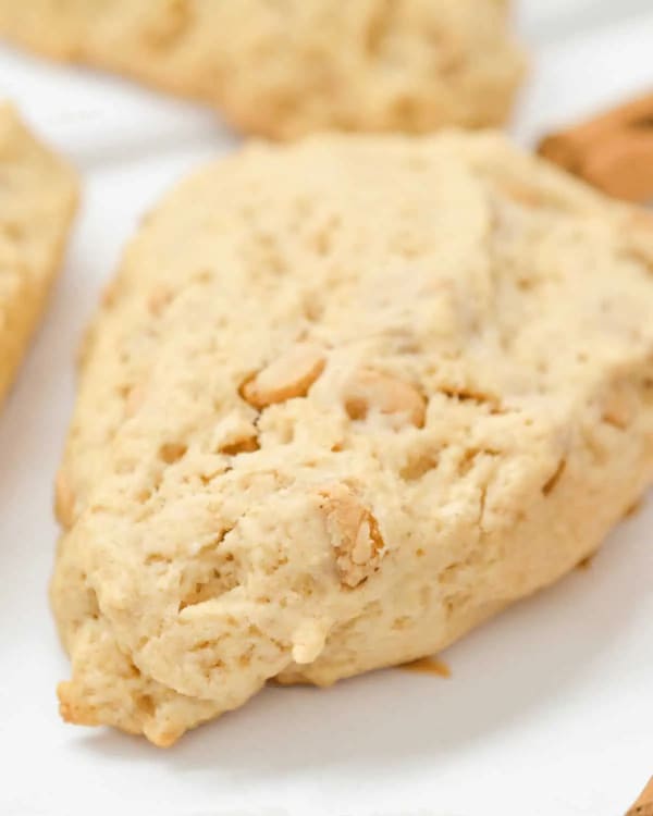 Cinnamon Chip Scones cover