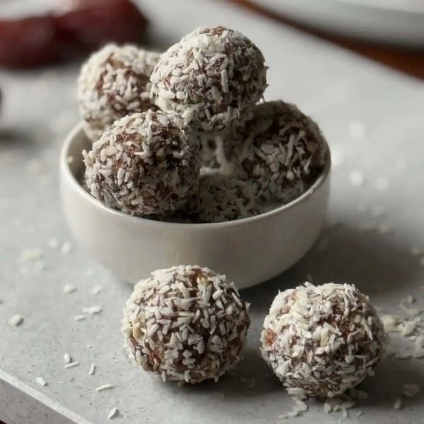 Pecan Date Bites cover