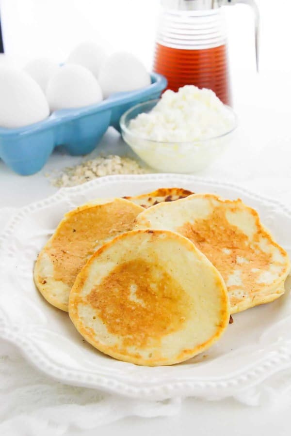 Cottage Cheese Oat Pancakes cover