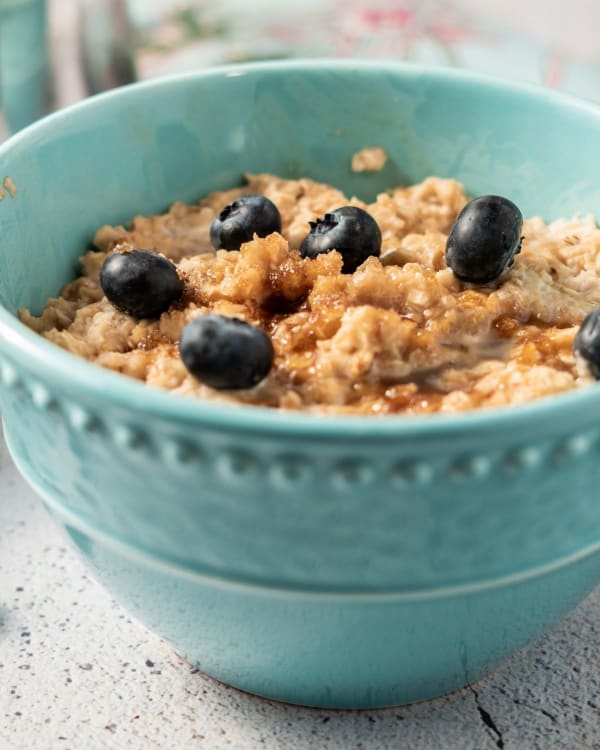 Oatmeal with Blueberries cover