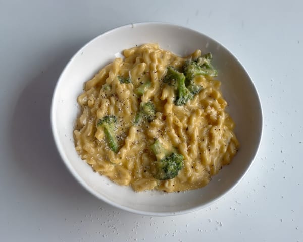 Broccoli Cheddar Pasta cover