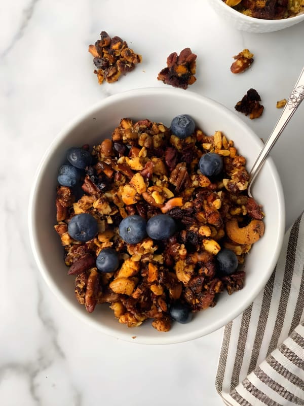 Paleo Gingerbread Granola cover