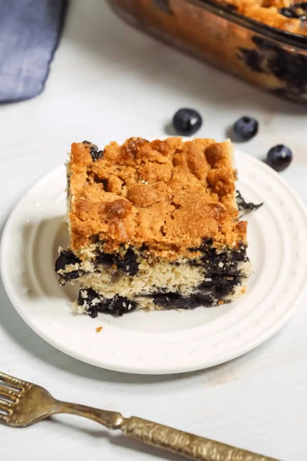 Blueberry Crumb Cake cover