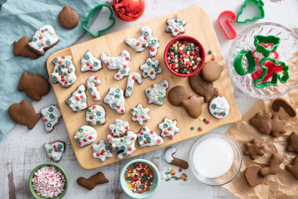 Soft and Sweet Molasses Roll Out Cookies cover