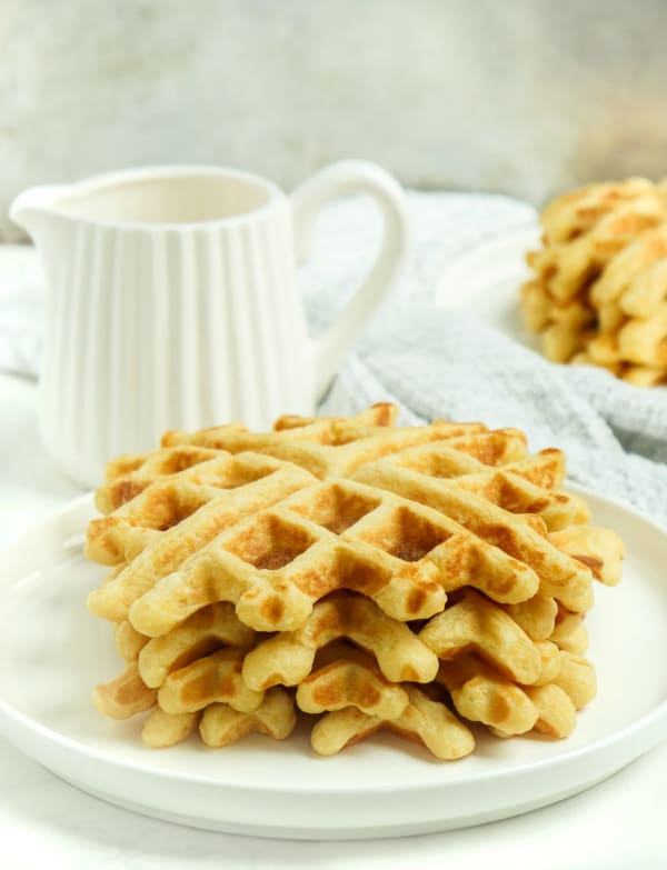 Easy Homemade Waffles cover
