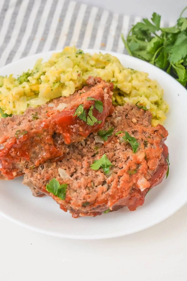 Ritz Cracker Meatloaf cover