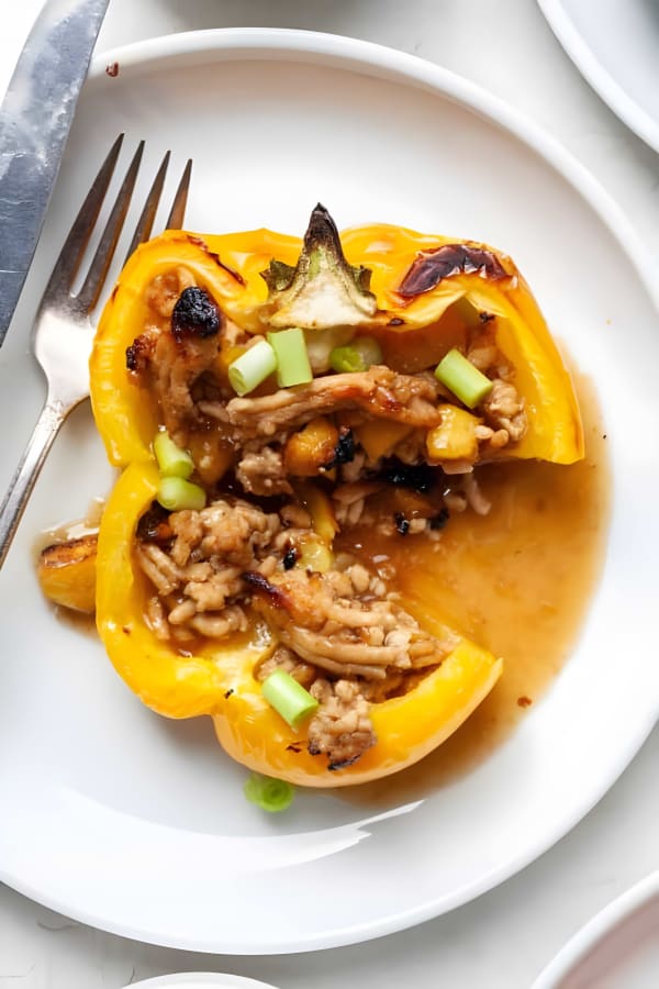 Paleo Stuffed Peppers cover