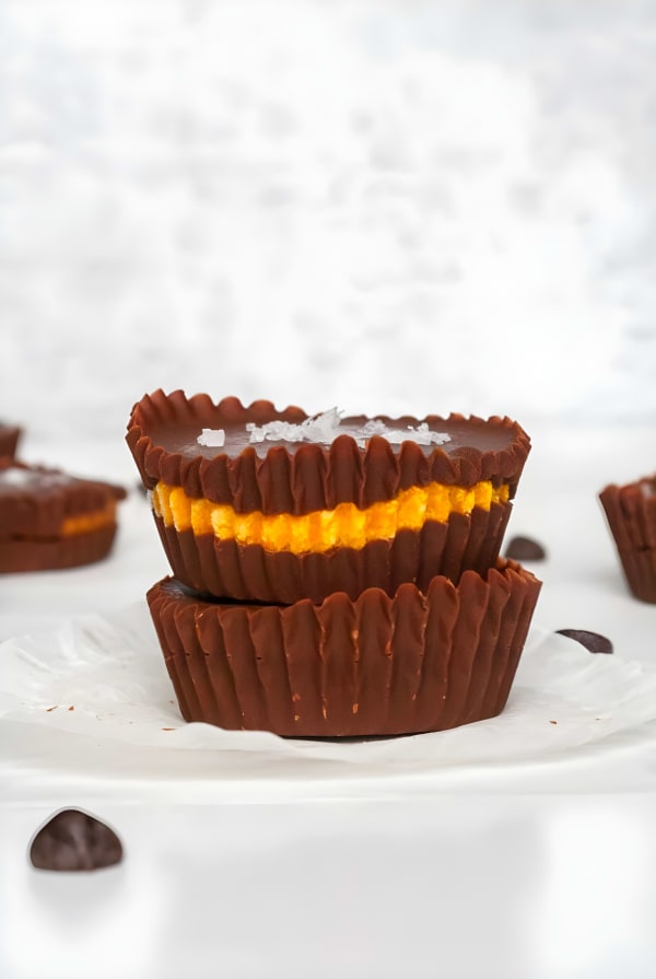 Paleo Chocolate Covered Pumpkin Cups cover