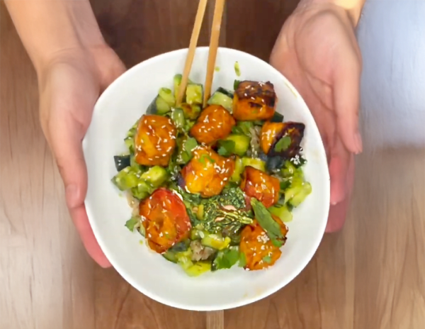 High Protein Salmon Rice Bowls cover