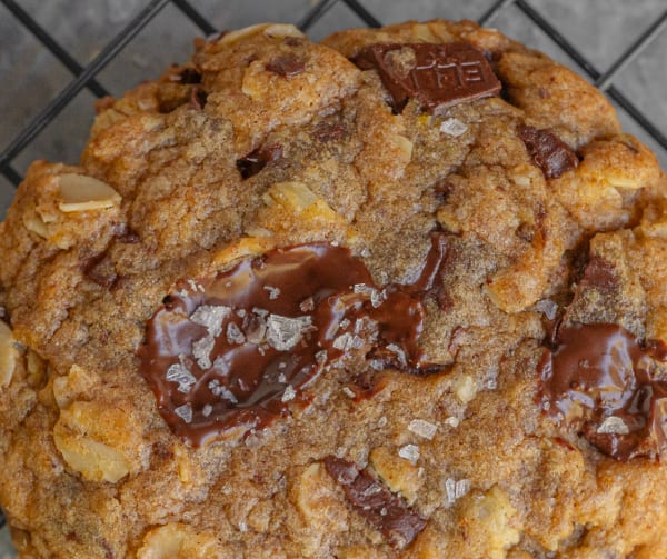 Pumpkin Chocolate Chip Oatmeal Cookies cover