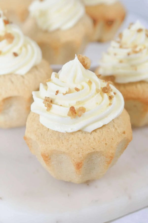 Cinnamon Cupcakes with Maple Frosting cover