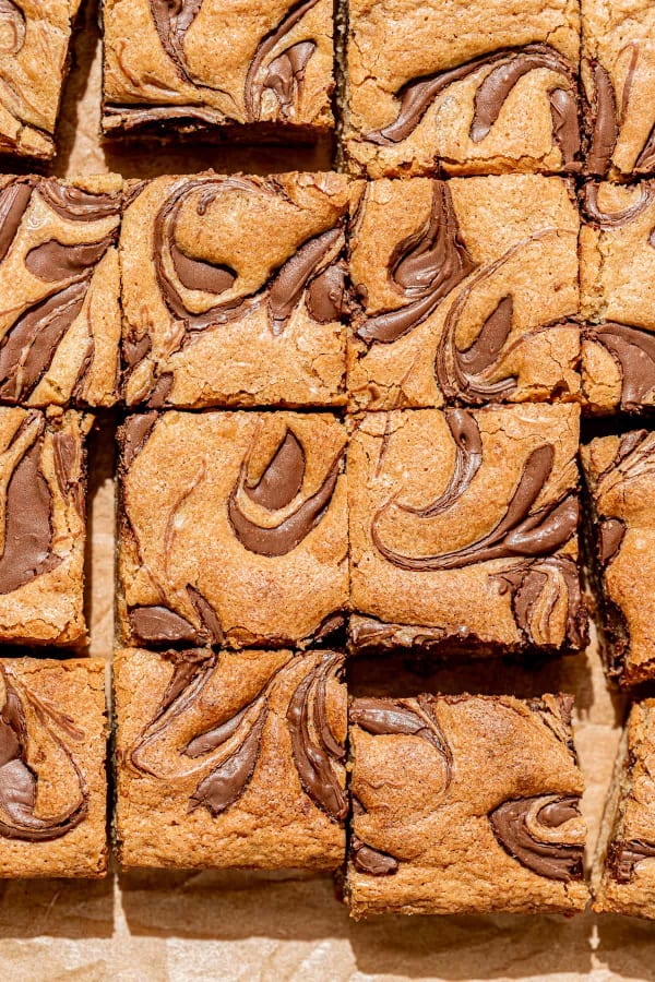 Nutella Swirled Banana Blondies cover