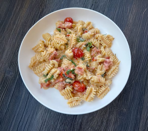 Creamy Boursin Cheese Pasta with Tomatoes cover
