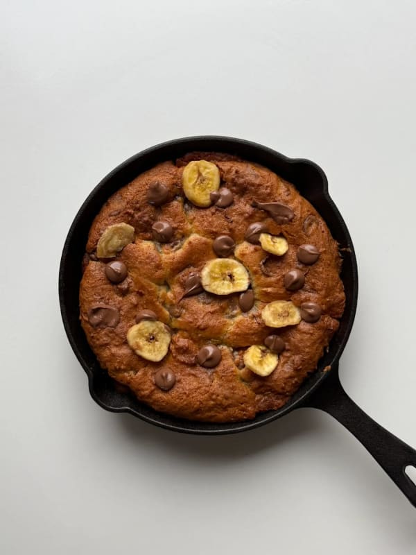 Nutella Stuffed Banana Bread Cookie Pie cover